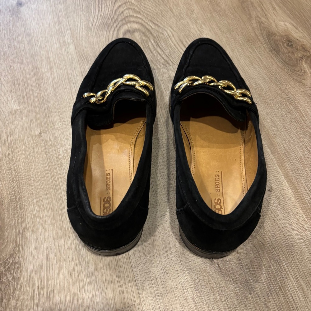 ASOS Womens Black Faux Suede Loafers Gold Chunky Chain Detail Size 5 Flat‎ Shoes - Picture 4 of 7